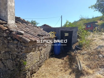 Quinta T0 para Venda em Orjais