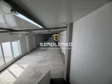 Loja para Venda em Baixa da Banheira e Vale da Amoreira