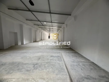 Loja para Venda em Baixa da Banheira e Vale da Amoreira