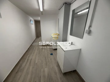 Loja para Venda em Baixa da Banheira e Vale da Amoreira