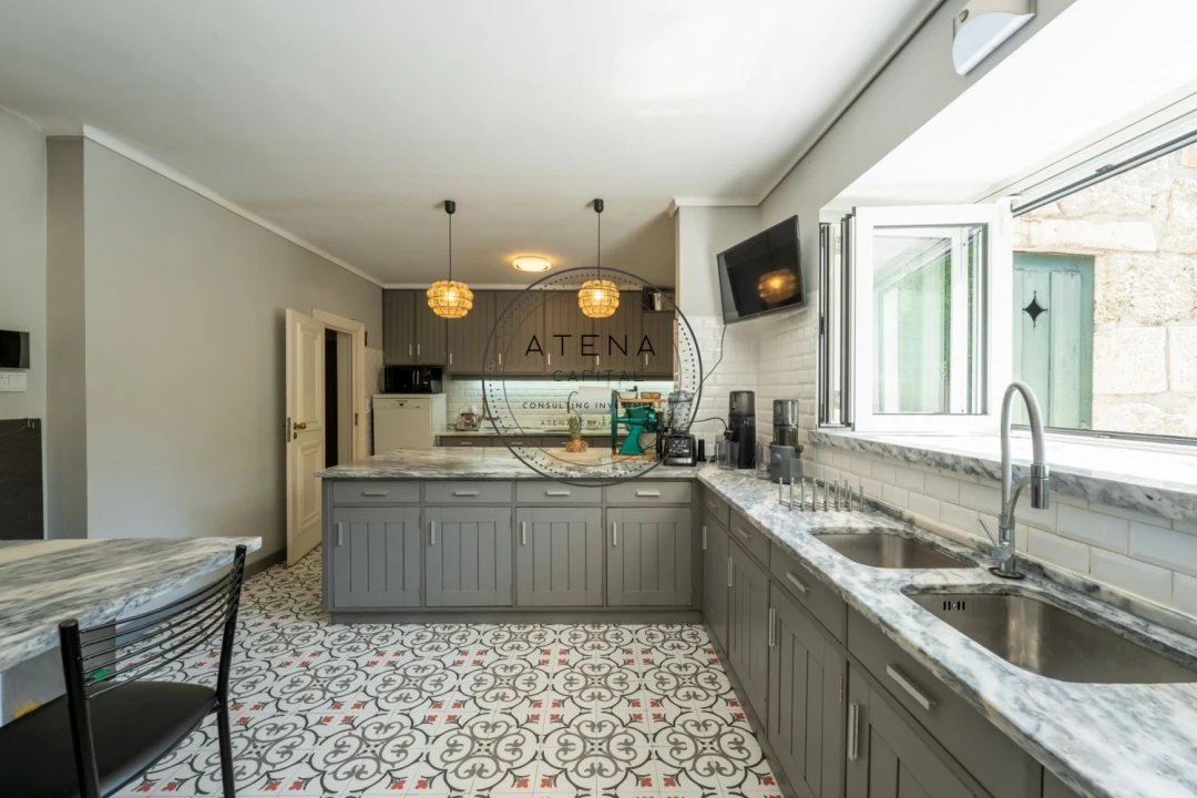 Moradia T10 para Venda em Matosinhos e Leça da Palmeira Foto 14