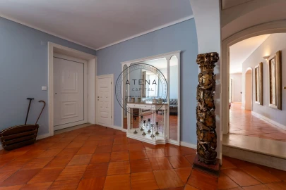 Moradia T10 para Venda em Matosinhos e Leça da Palmeira