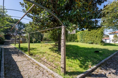 Moradia T10 para Venda em Matosinhos e Leça da Palmeira