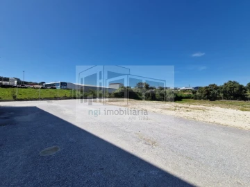 Loja para Venda em Torres Novas (Santa Maria, Salvador e Santiago)