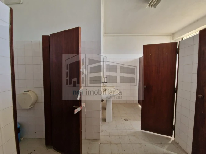 Loja para Venda em Torres Novas (Santa Maria, Salvador e Santiago) Foto 6