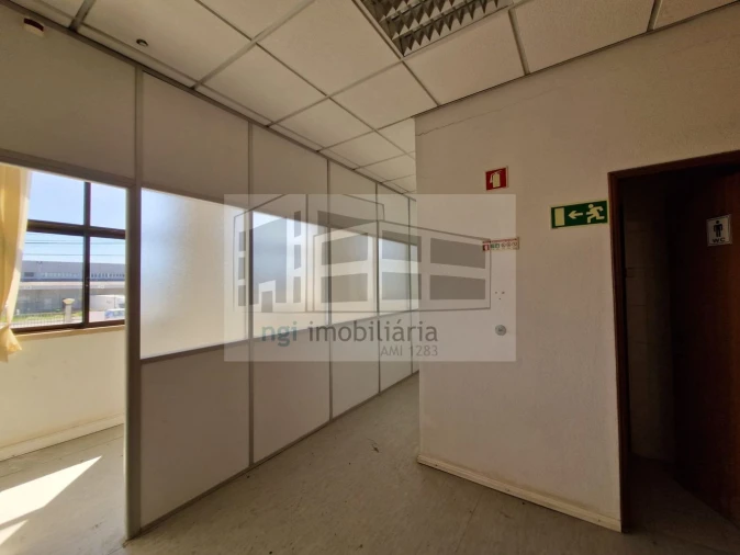 Loja para Venda em Torres Novas (Santa Maria, Salvador e Santiago) Foto 27