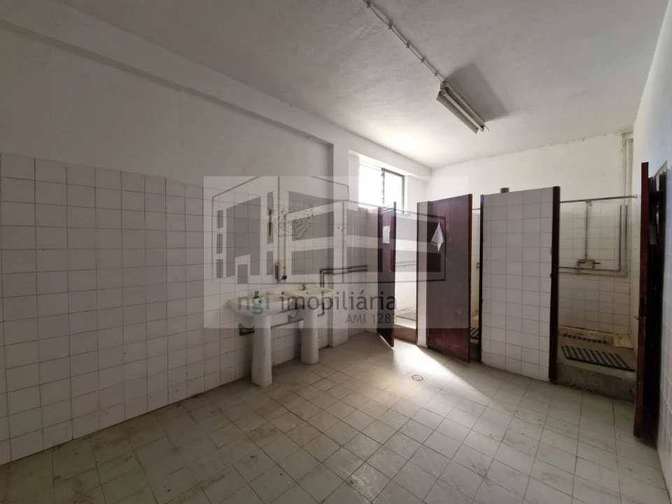 Loja para Venda em Torres Novas (Santa Maria, Salvador e Santiago) Foto 7