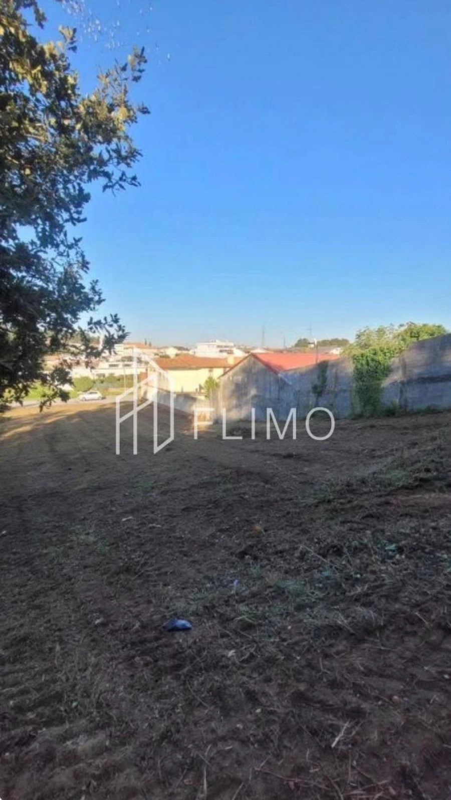 Terreno para Venda em Sanguedo Foto 6