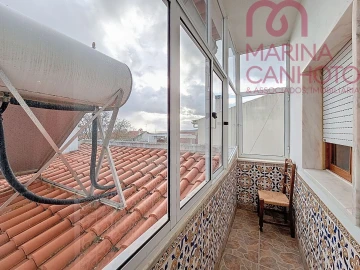 Moradia T4 para Venda em Bencatel