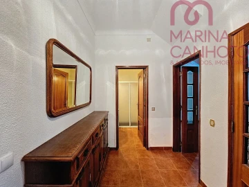 Moradia T4 para Venda em Bencatel