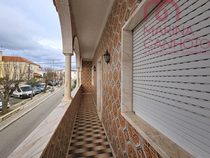 Moradia T4 para Venda em Bencatel Foto 35