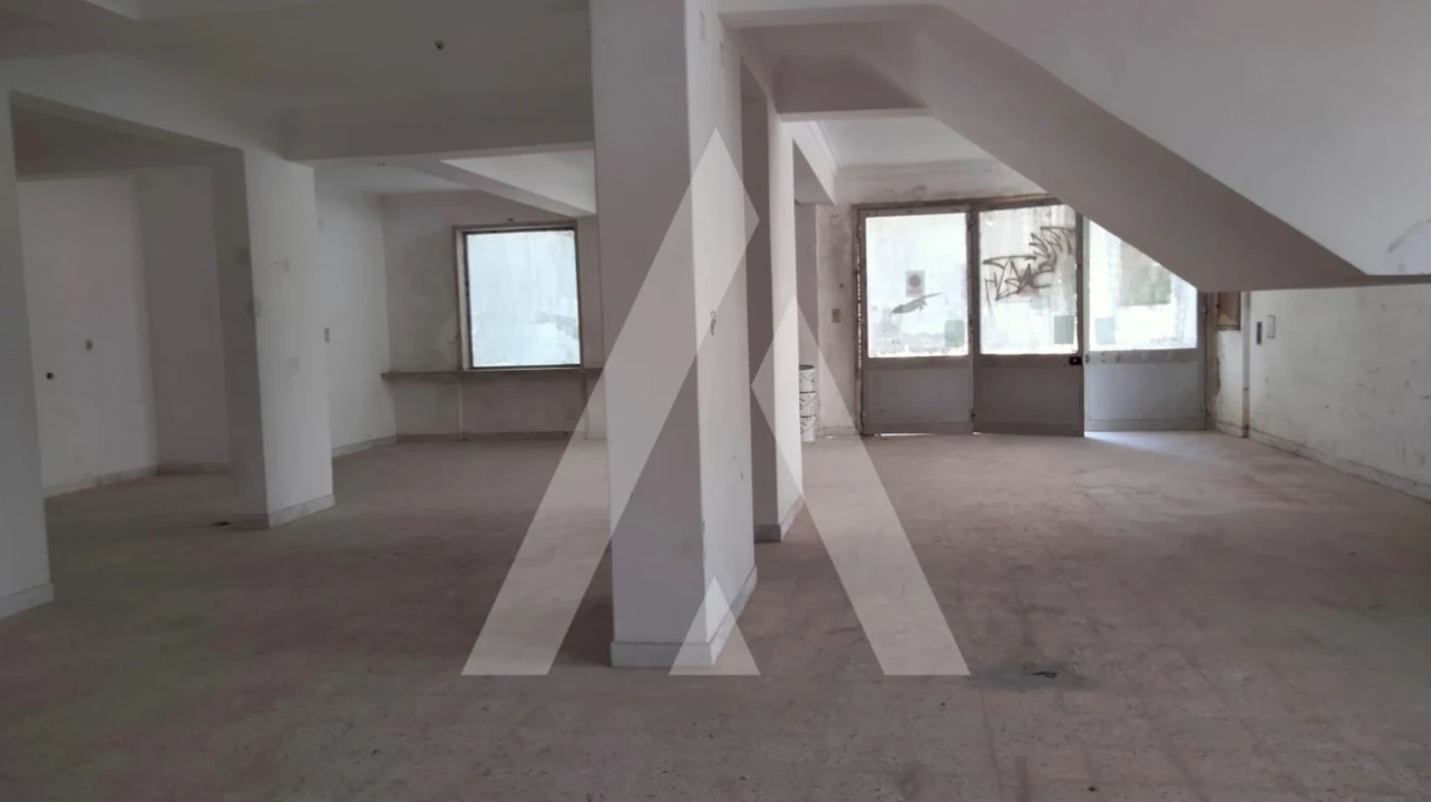 Loja para Arrendamento em Agualva e Mira-Sintra Foto 4