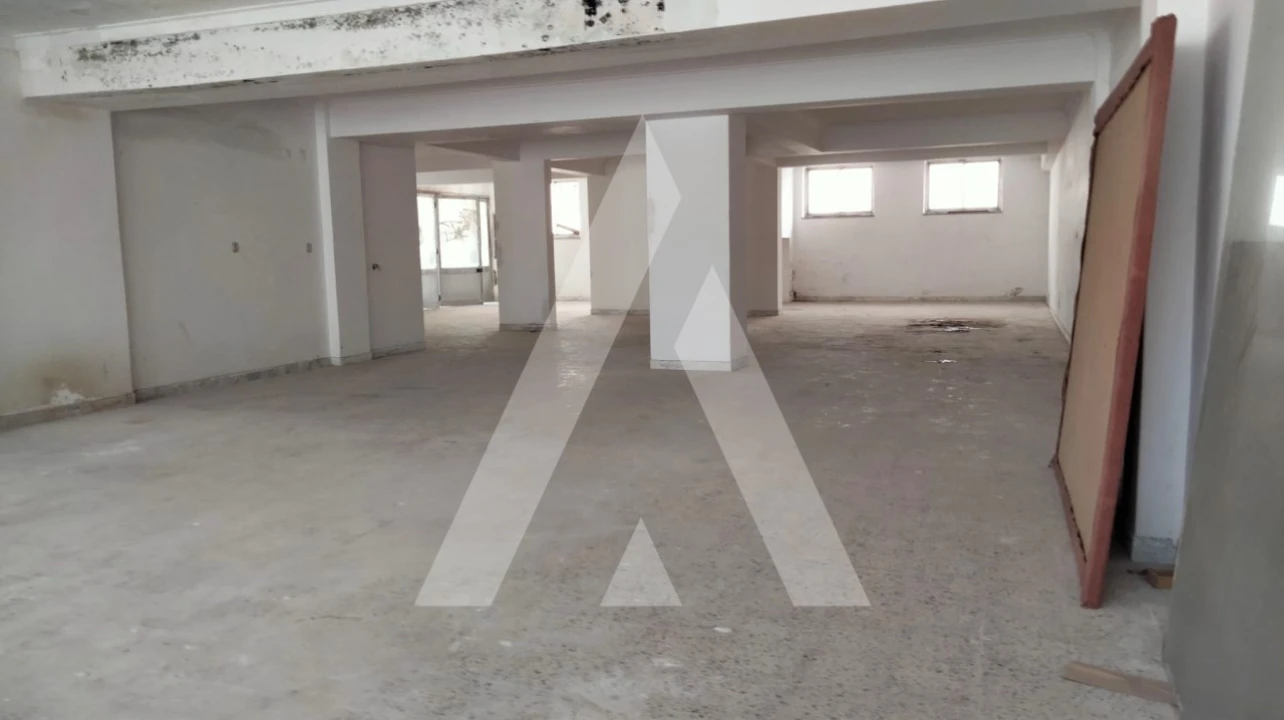 Loja para Arrendamento em Agualva e Mira-Sintra Foto 5