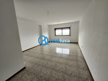 Apartamento T2 para Venda em Mafamude e Vilar do Paraíso