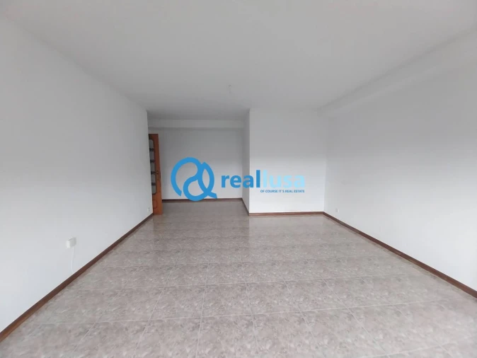 Apartamento T2 para Venda em Mafamude e Vilar do Paraíso Foto 5