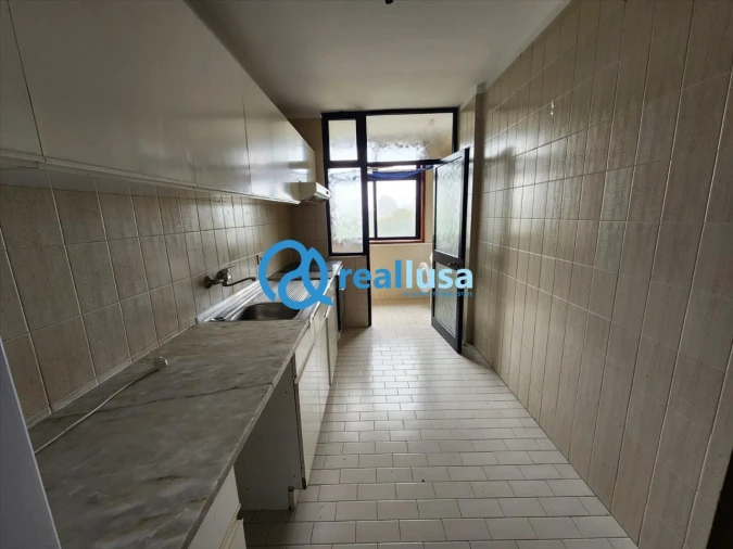 Apartamento T2 para Venda em Mafamude e Vilar do Paraíso Foto 2