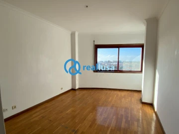 Apartamento T2 para Venda em Mafamude e Vilar do Paraíso