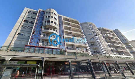 Apartamento T2 para Venda em Mafamude e Vilar do Paraíso