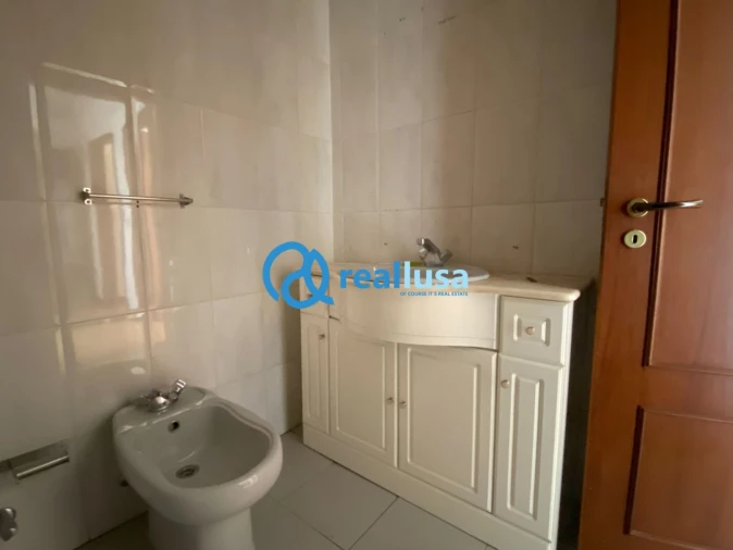 Apartamento T2 para Venda em Mafamude e Vilar do Paraíso Foto 14