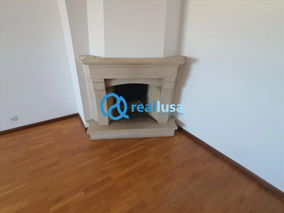 Apartamento T2 para Venda em Mafamude e Vilar do Paraíso Foto 5