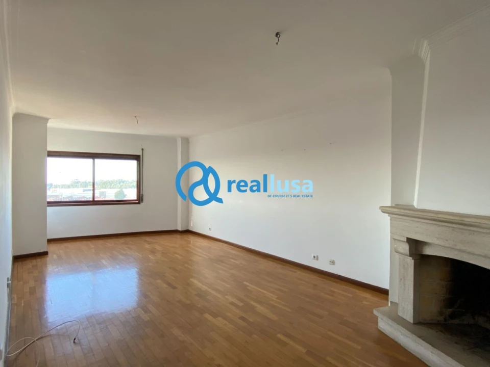 Apartamento T2 para Venda em Mafamude e Vilar do Paraíso Foto 9