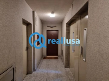 Apartamento T2 para Venda em Mafamude e Vilar do Paraíso