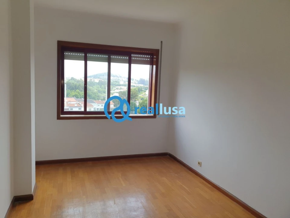 Apartamento T2 para Venda em Mafamude e Vilar do Paraíso Foto 6
