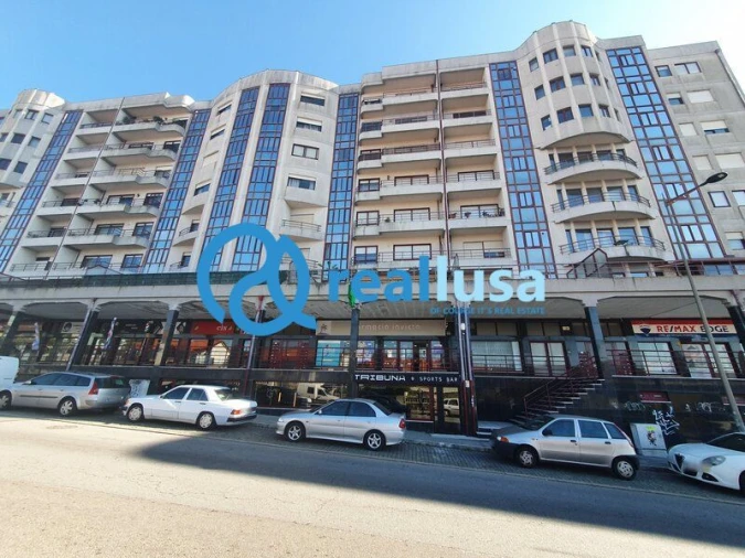 Apartamento T2 para Venda em Mafamude e Vilar do Paraíso Foto 14