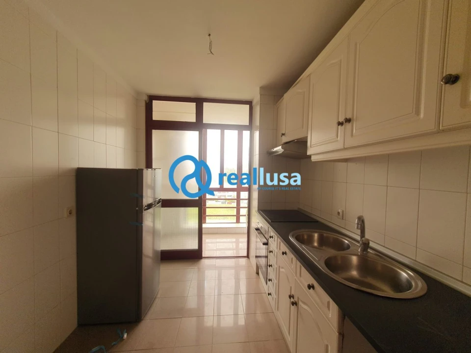 Apartamento T2 para Venda em Mafamude e Vilar do Paraíso Foto 5