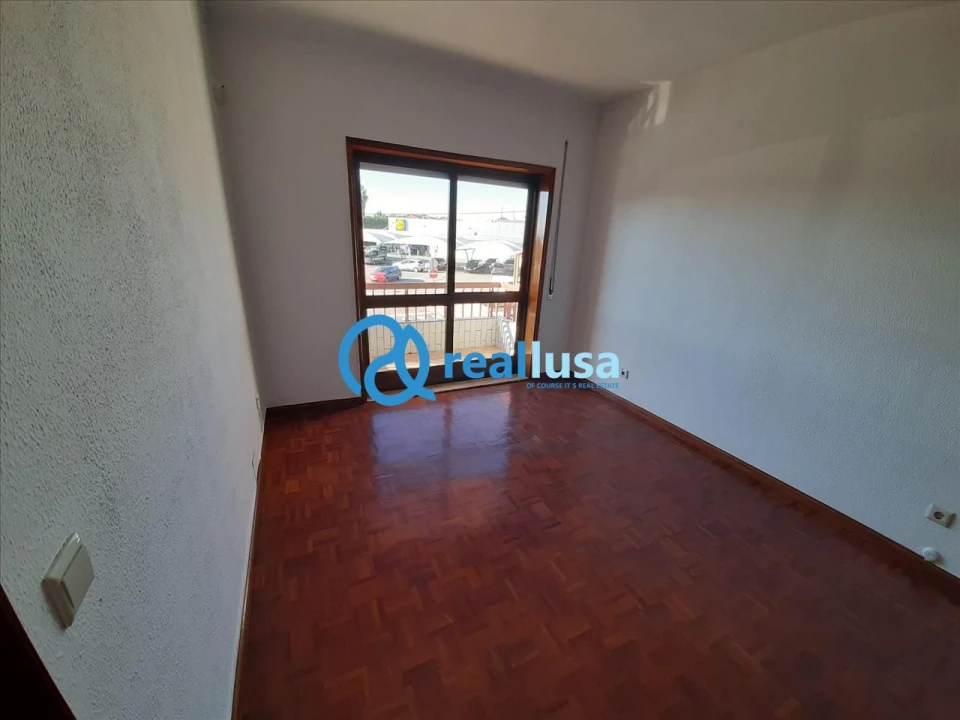 Apartamento T3 para Venda em Baguim do Monte (Rio Tinto) Foto 3