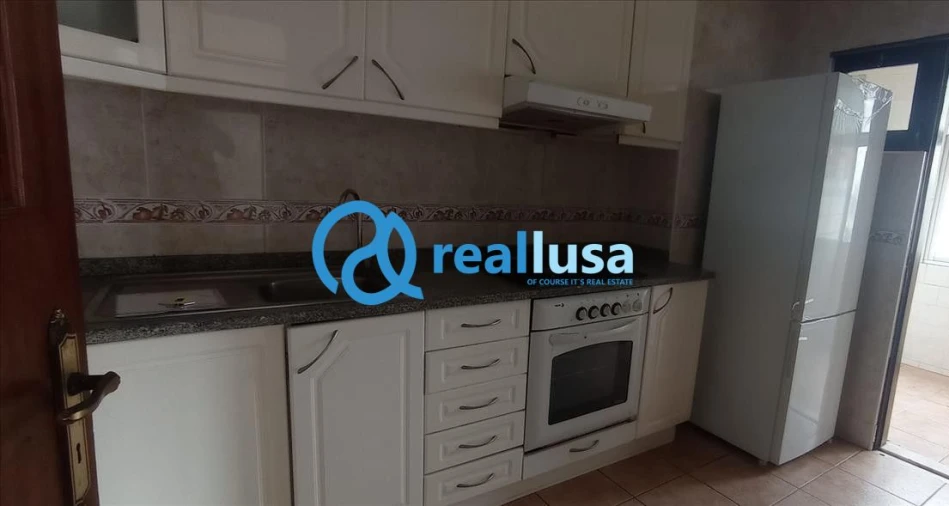 Apartamento T3 para Venda em Rio Tinto Foto 2