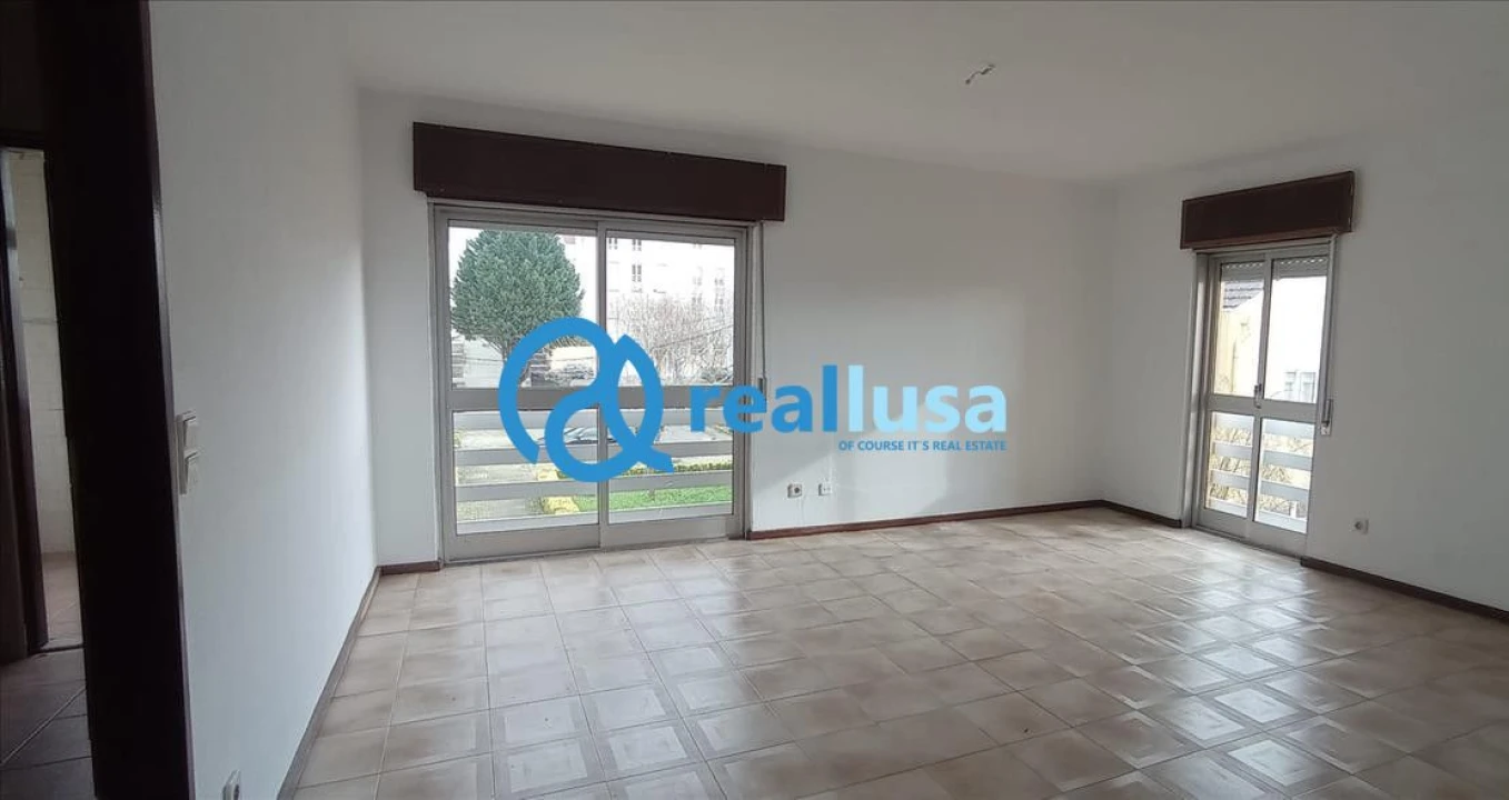 Apartamento T3 para Venda em Rio Tinto Foto 1