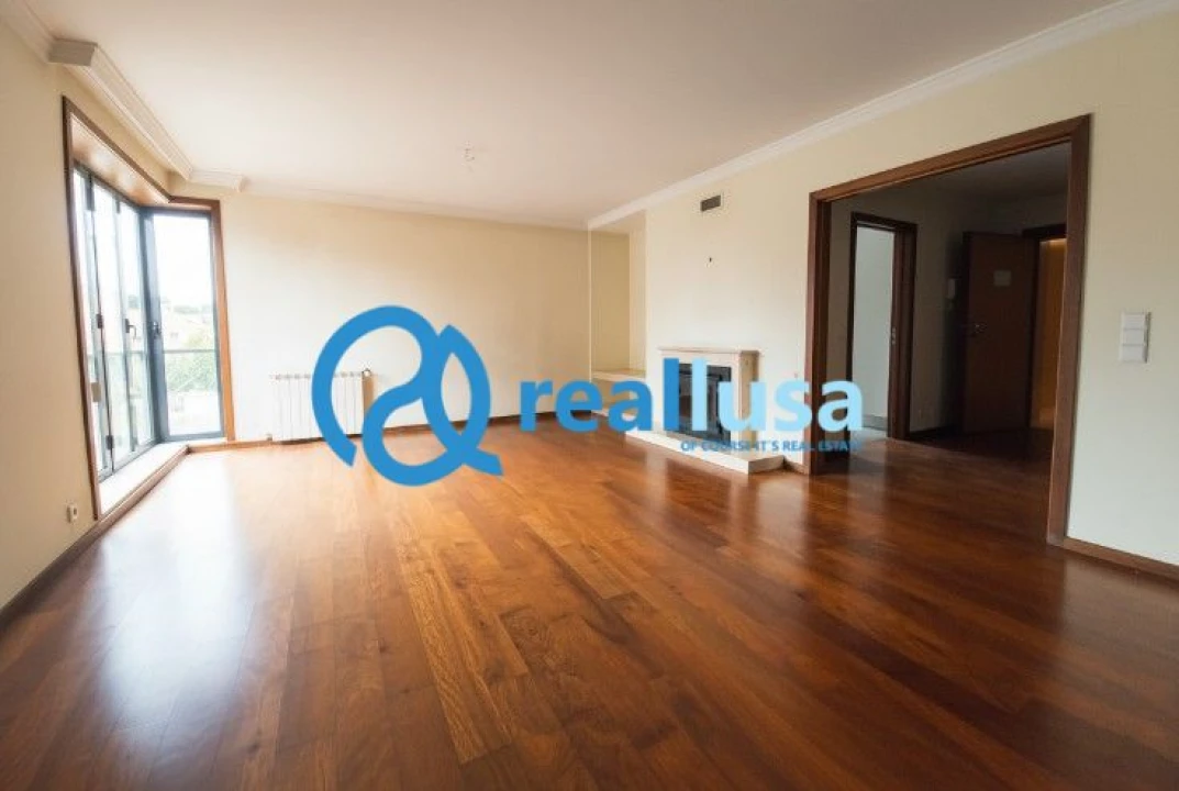 Apartamento T3 para Venda em Paranhos Foto 6