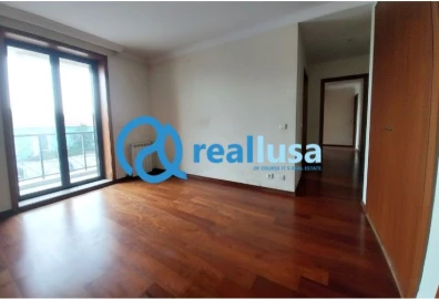 Apartamento T3 para Venda em Paranhos