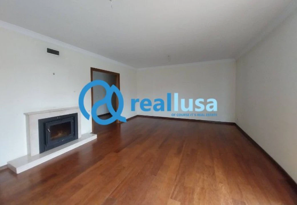 Apartamento T3 para Venda em Paranhos Foto 4