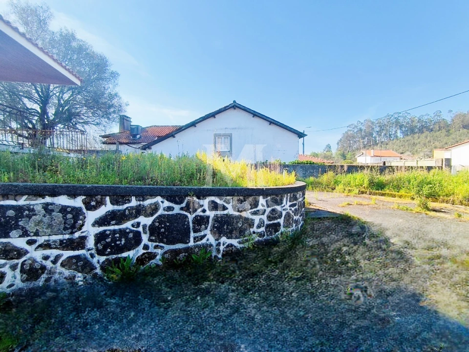 Moradia T3 para Venda em Barroselas e Carvoeiro Foto 8