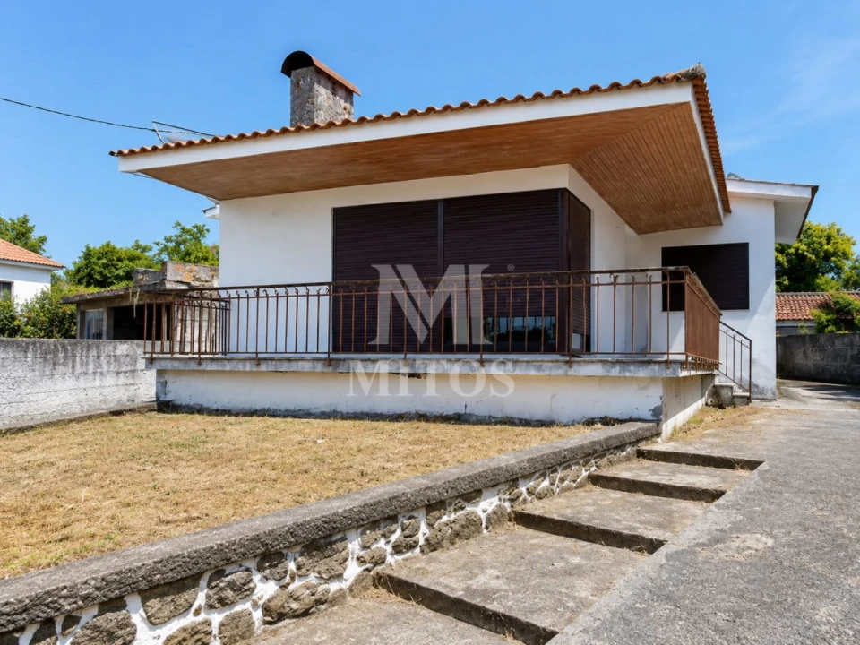 Moradia T3 para Venda em Barroselas e Carvoeiro Foto 2