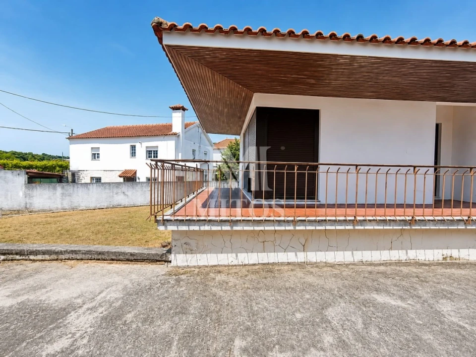 Moradia T3 para Venda em Barroselas e Carvoeiro Foto 6