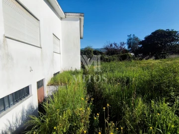 Moradia T3 para Venda em Barroselas e Carvoeiro