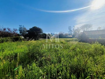 Moradia T3 para Venda em Barroselas e Carvoeiro