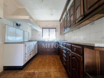 Moradia T3 para Venda em Barroselas e Carvoeiro