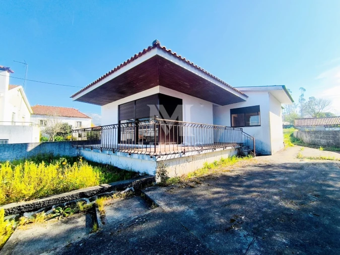 Moradia T3 para Venda em Barroselas e Carvoeiro Foto 2