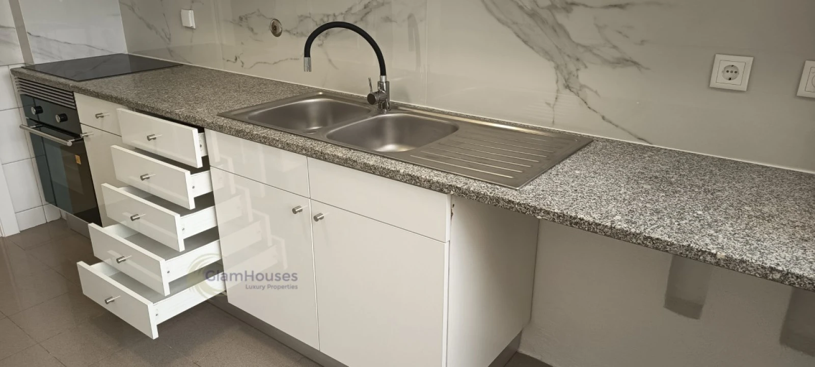 Apartamento T3 para Venda em Laranjeiro e Feijó Foto 2