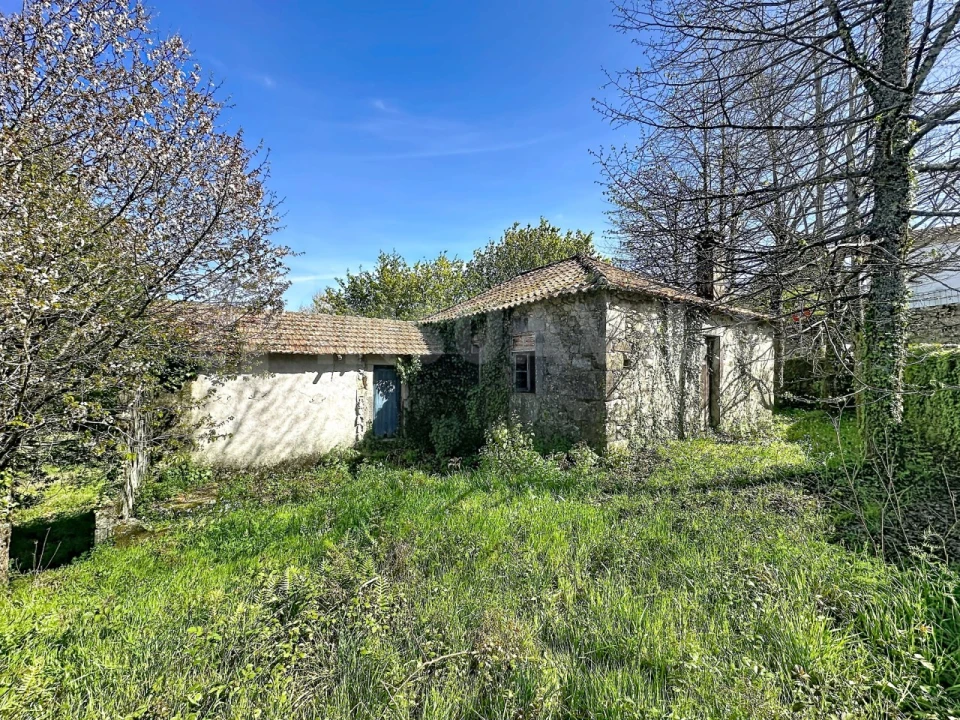 Moradia T3 para Venda em Venade e Azevedo Foto 8