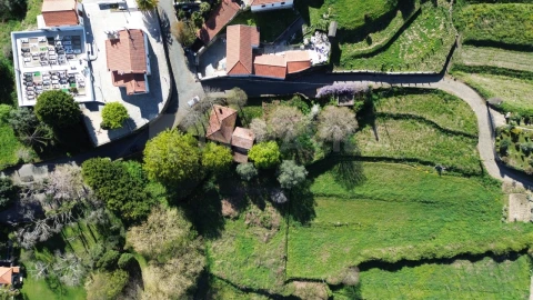 Moradia T3 para Venda em Venade e Azevedo