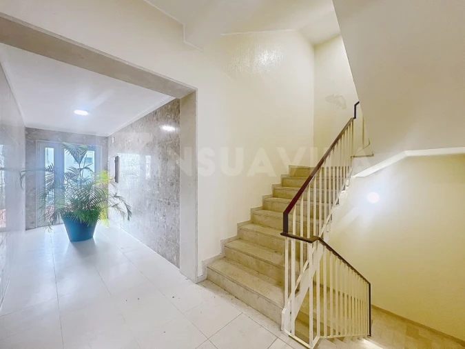 Apartamento para Venda em Moledo e Cristelo Foto 15