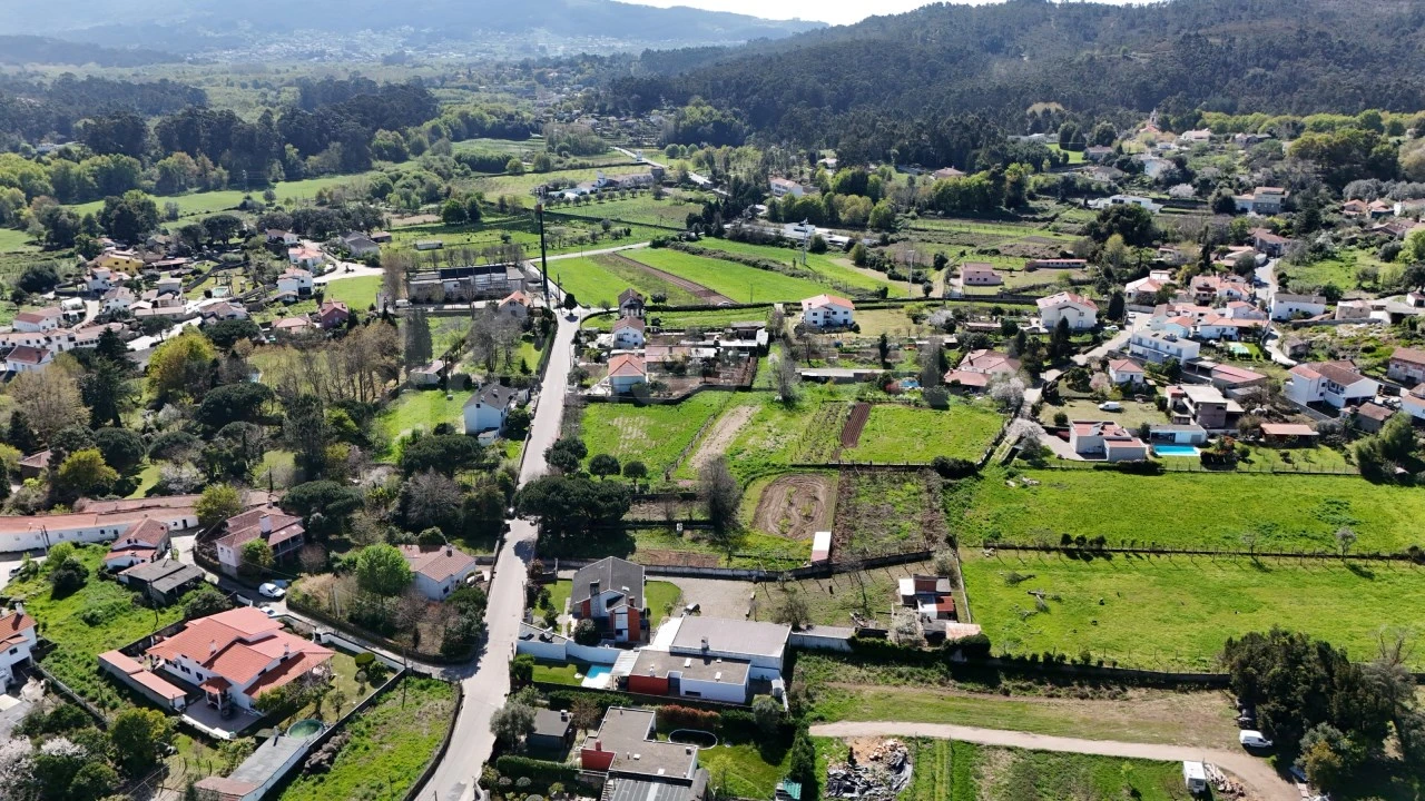 Terreno para Venda em Vilar de Mouros Foto 4