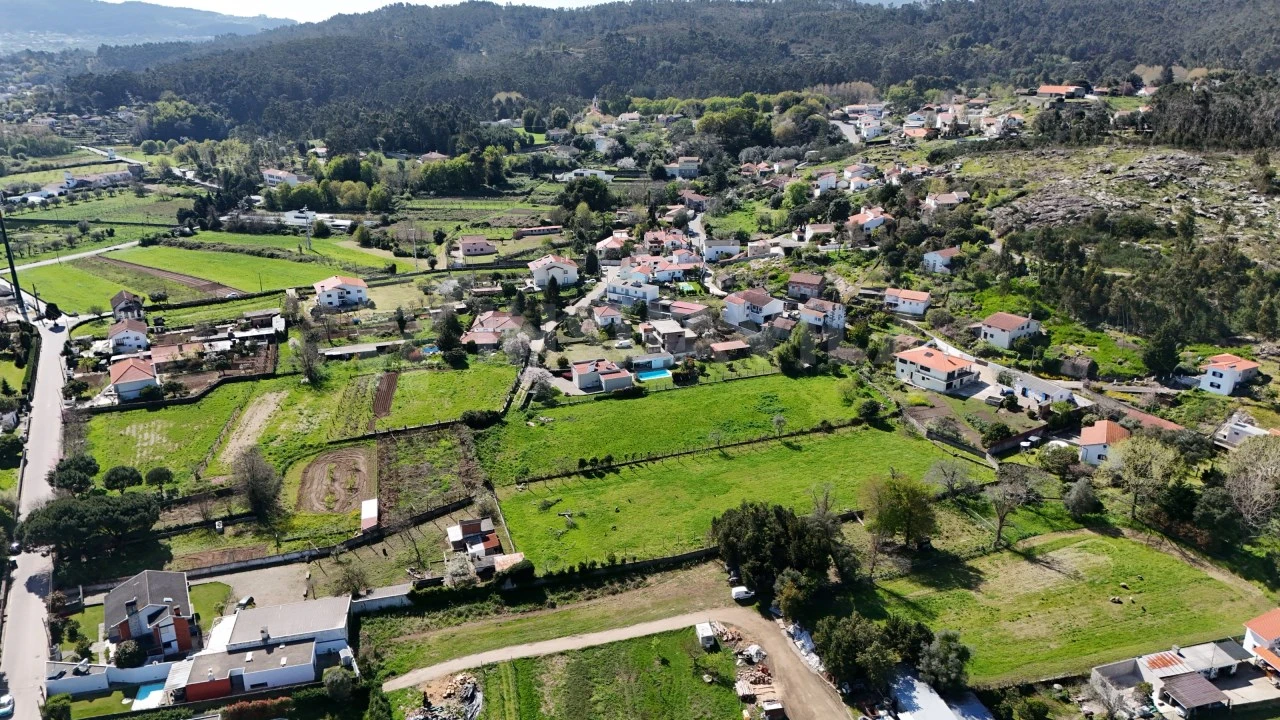 Terreno para Venda em Vilar de Mouros Foto 5