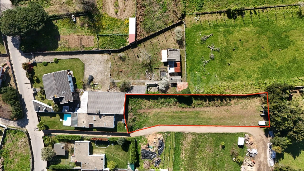 Terreno para Venda em Vilar de Mouros Foto 2