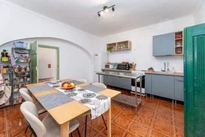 Moradia T2 para Venda em Cabeção